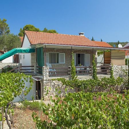 Holiday Home Neda Вела Лука Екстериор снимка