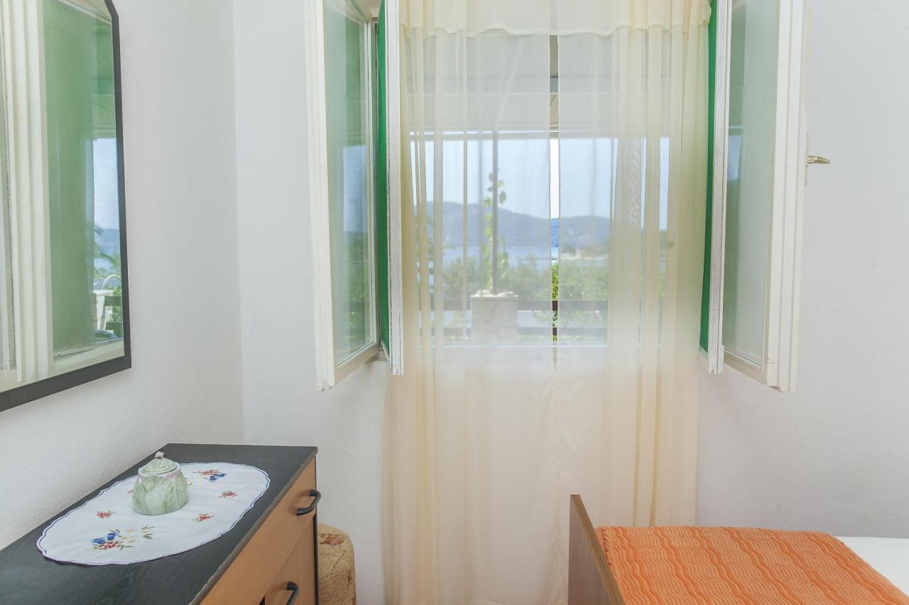 Holiday Home Neda Вела Лука Екстериор снимка
