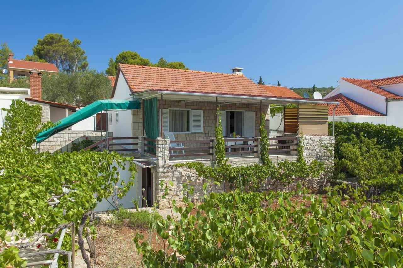 Holiday Home Neda Вела Лука Екстериор снимка