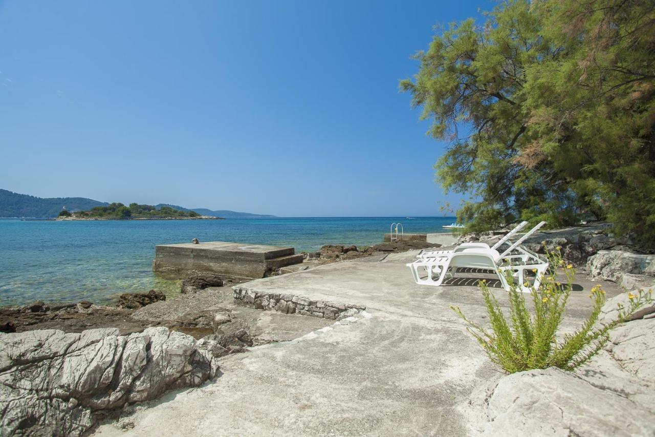 Holiday Home Neda Вела Лука Екстериор снимка