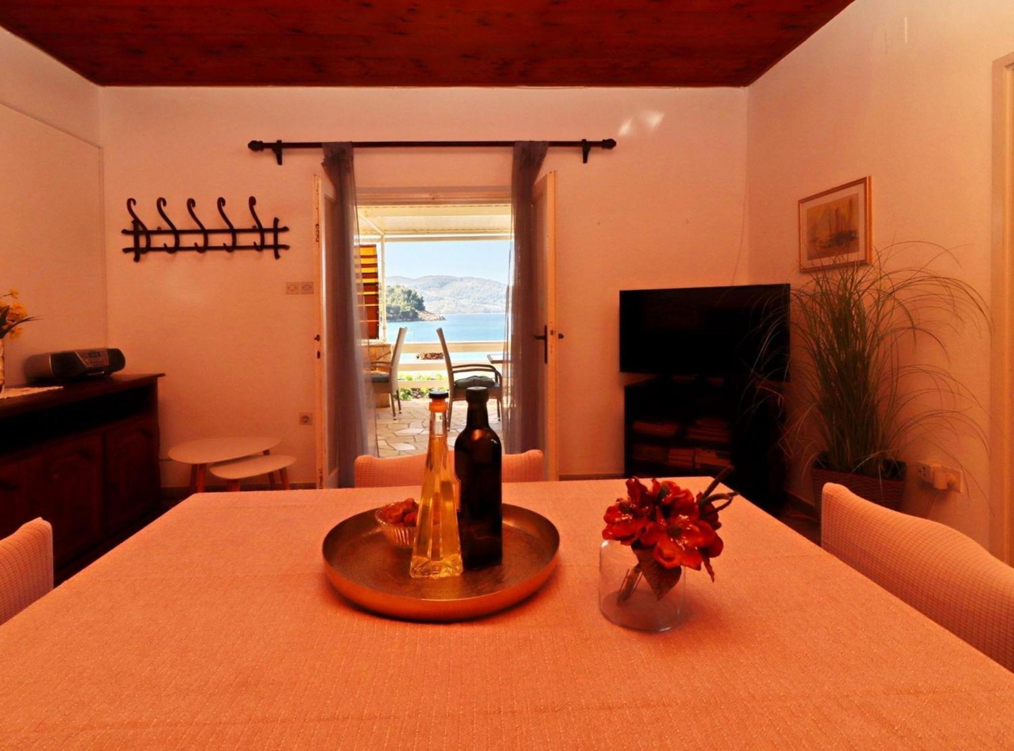 Holiday Home Neda Вела Лука Екстериор снимка