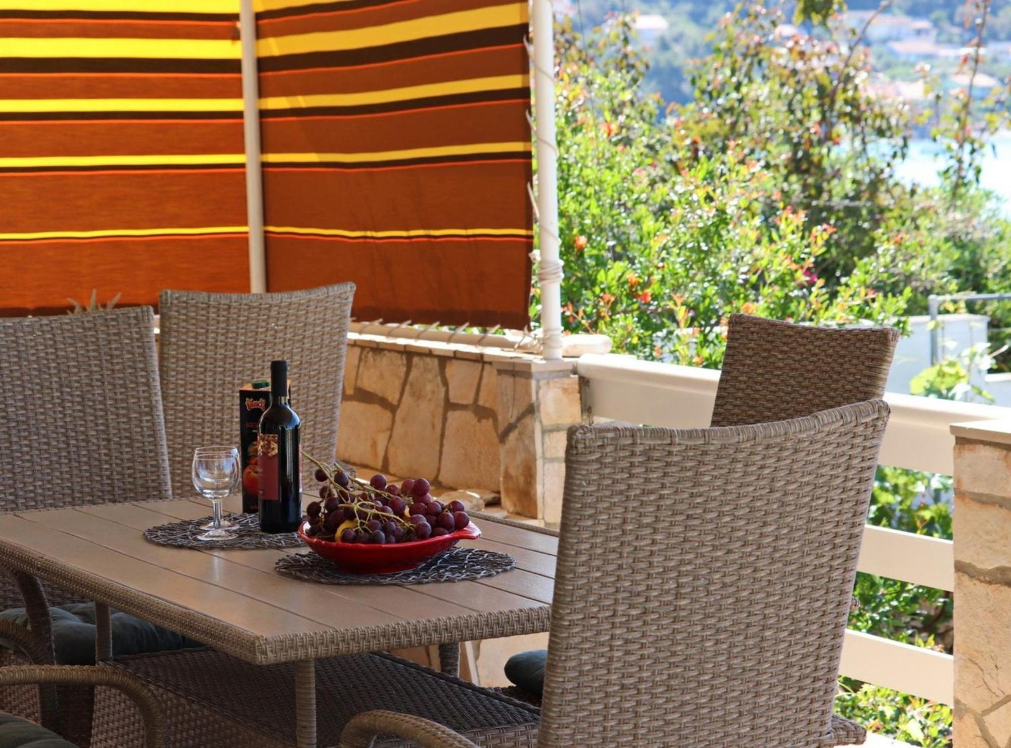 Holiday Home Neda Вела Лука Екстериор снимка
